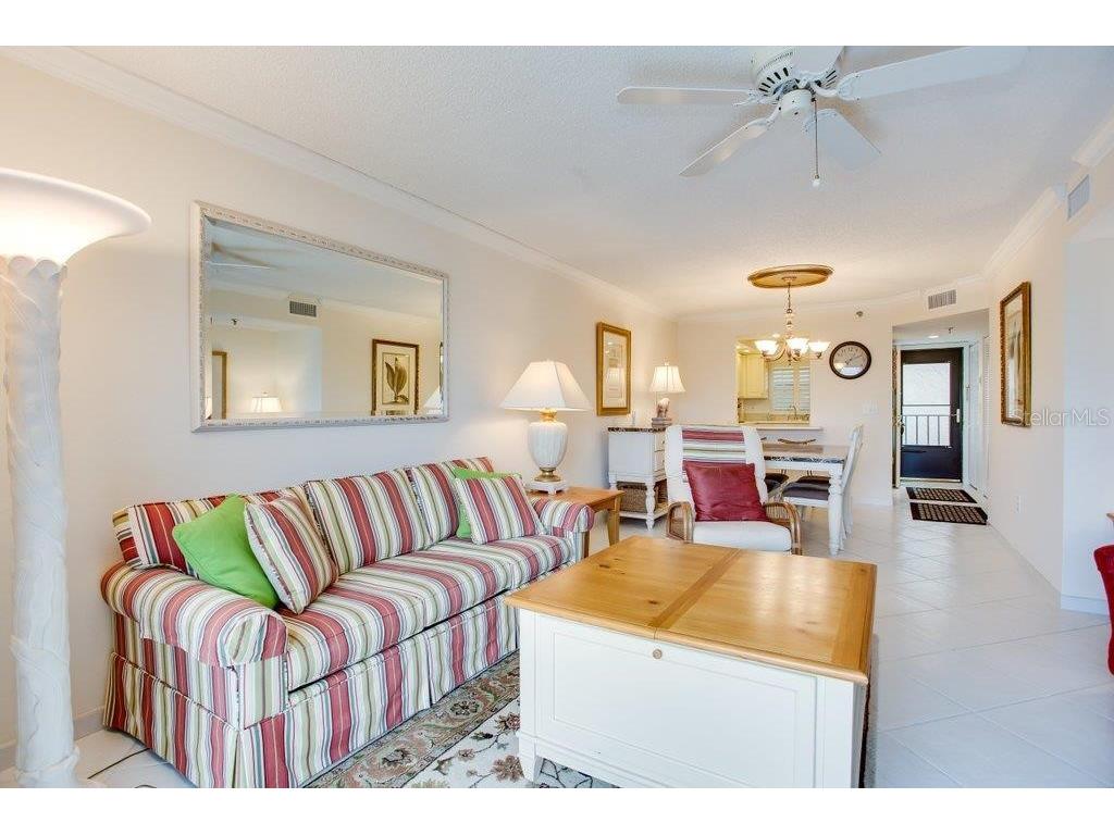 1001 Benjamin Franklin Drive #404 Sarasota FL 34236 A4515983 image6