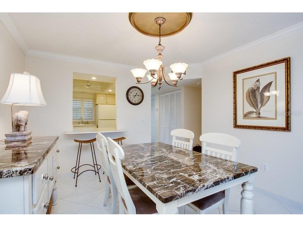 1001 Benjamin Franklin Drive #404 Sarasota FL 34236 A4515983 image9