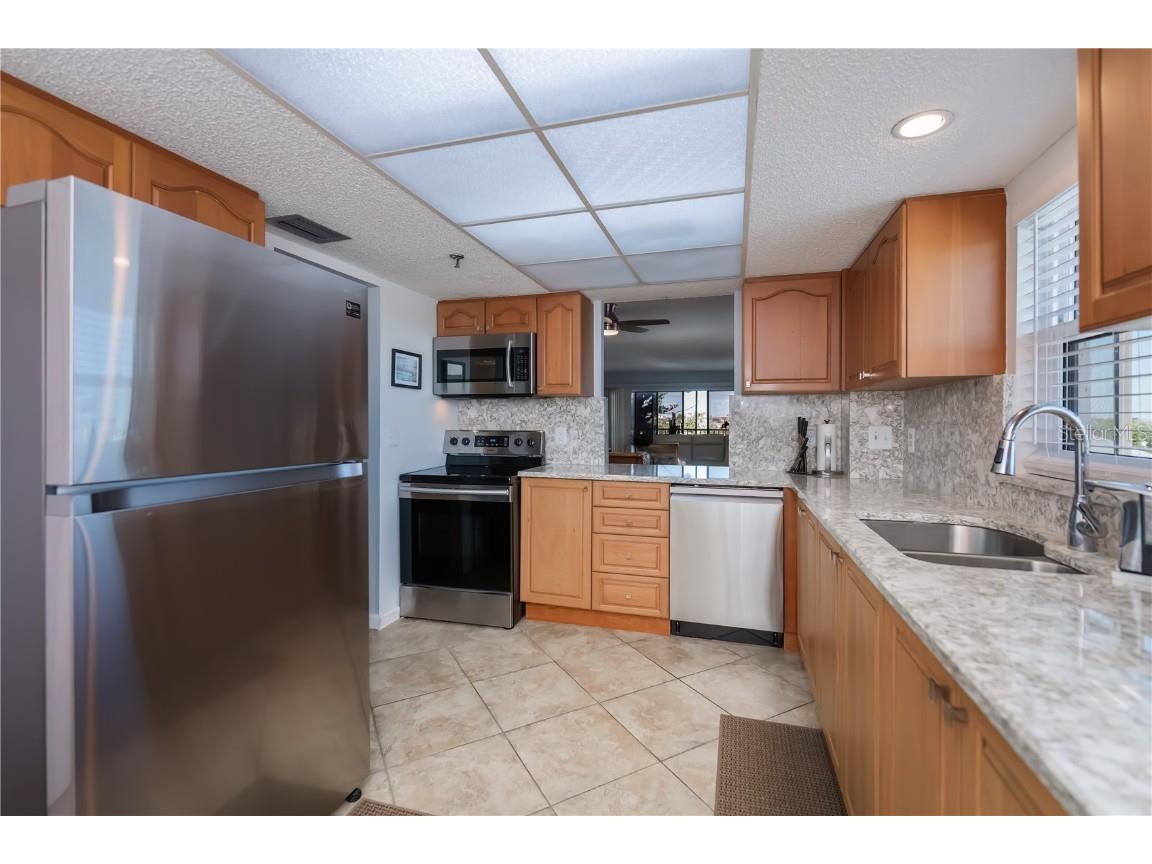 1001 Benjamin Franklin Drive #406 Sarasota FL 34236 - GULF OF AMERICA C7519088 image10