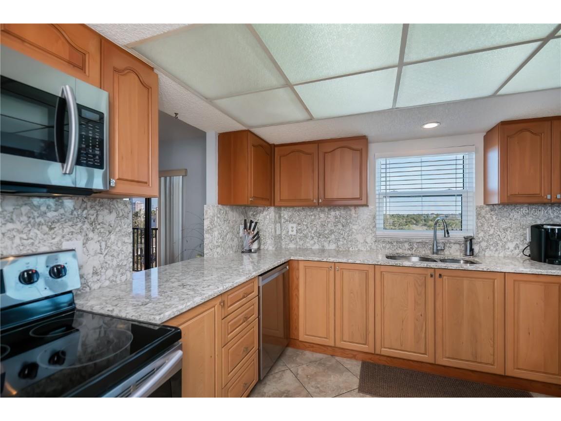 1001 Benjamin Franklin Drive #406 Sarasota FL 34236 - GULF OF AMERICA C7519088 image11