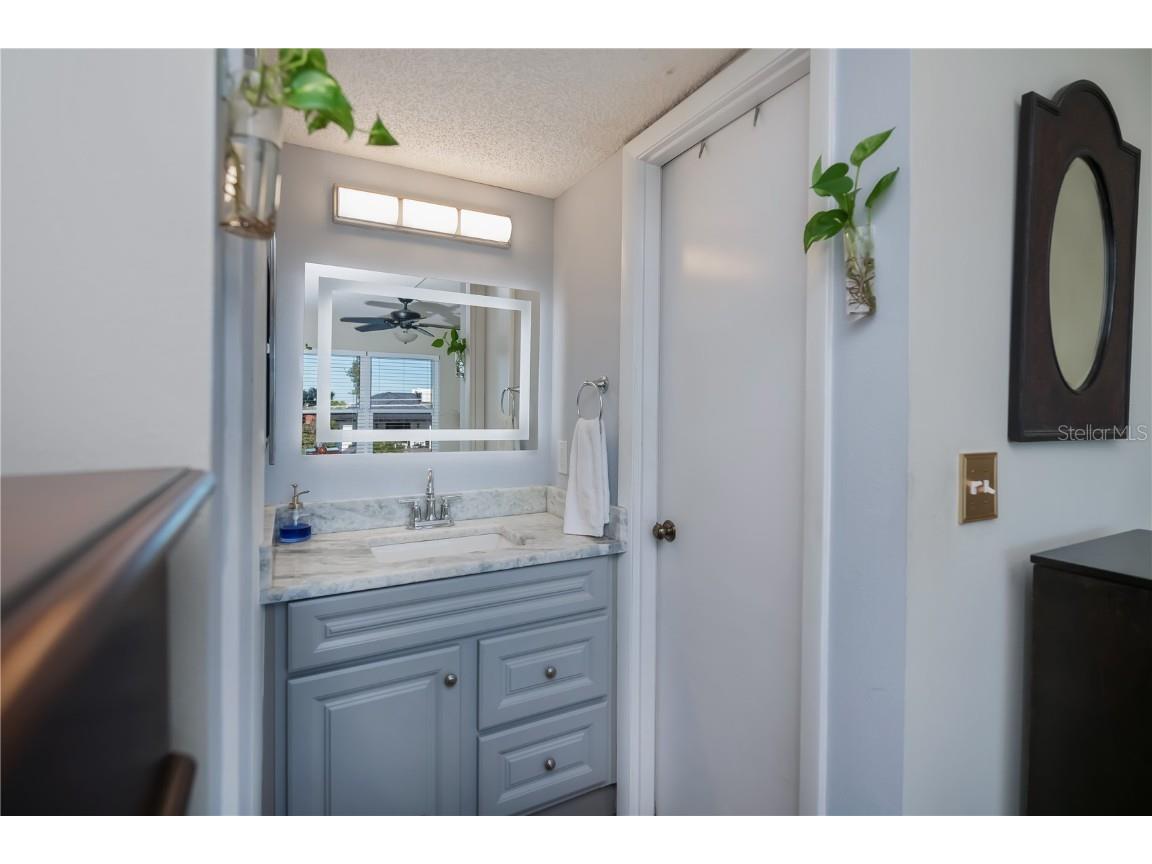 1001 Benjamin Franklin Drive #406 Sarasota FL 34236 - GULF OF AMERICA C7519088 image34