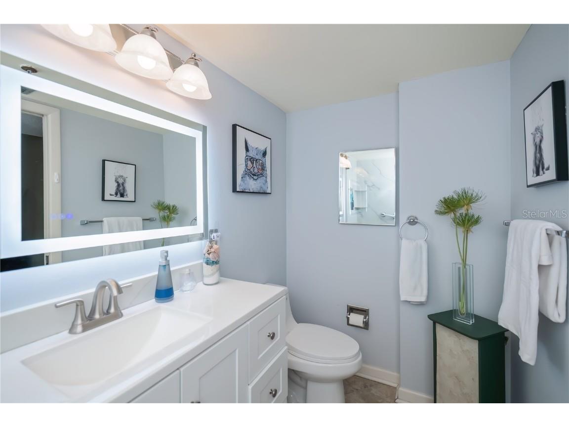 1001 Benjamin Franklin Drive #406 Sarasota FL 34236 - GULF OF AMERICA C7519088 image39