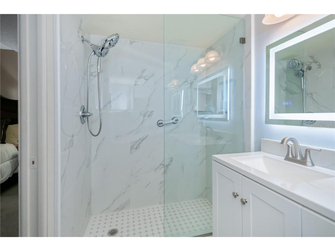 1001 Benjamin Franklin Drive #406 Sarasota FL 34236 - GULF OF AMERICA C7519088 image41