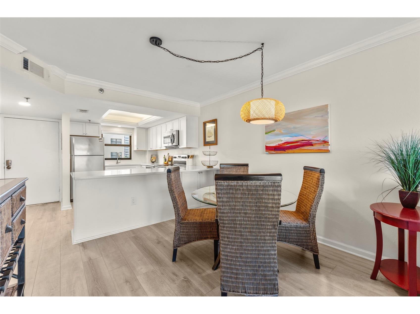 1001 Benjamin Franklin Drive #503 Sarasota FL 34236 - GULF OF MEXICO A4680281 image14