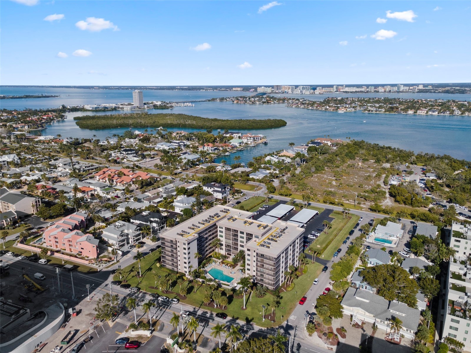 1001 Benjamin Franklin Drive #503 Sarasota FL 34236 - GULF OF MEXICO A4680281 image49