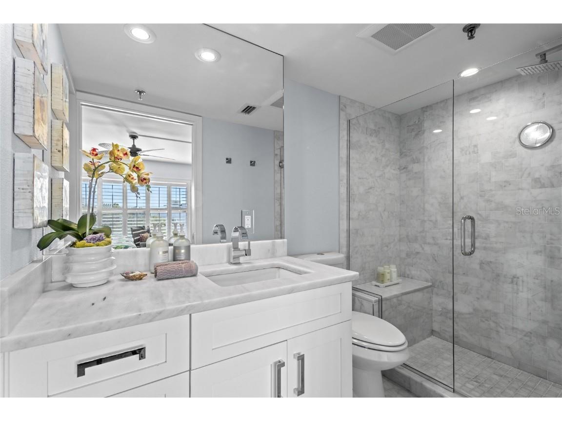 1001 Benjamin Franklin Drive #510 Sarasota FL 34236 - GULF OF MEXICO A4643282 image18