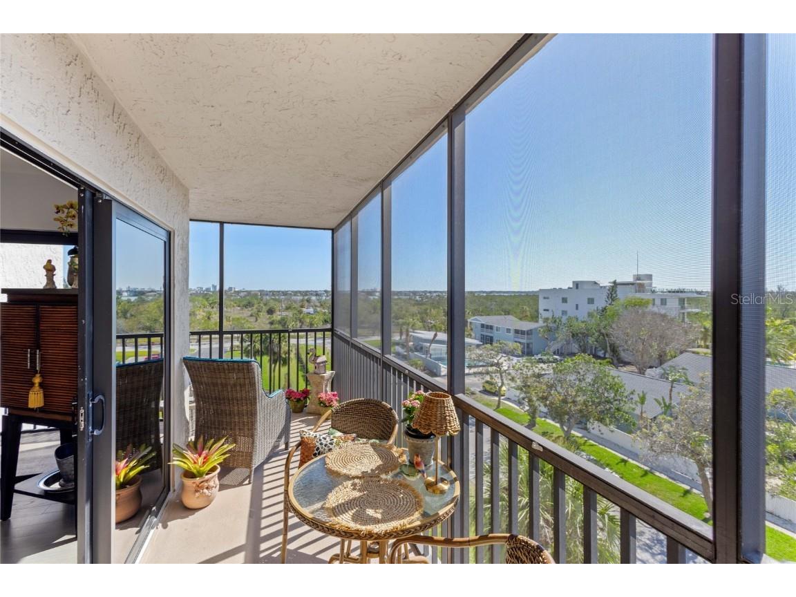 1001 Benjamin Franklin Drive #510 Sarasota FL 34236 - GULF OF MEXICO A4643282 image25