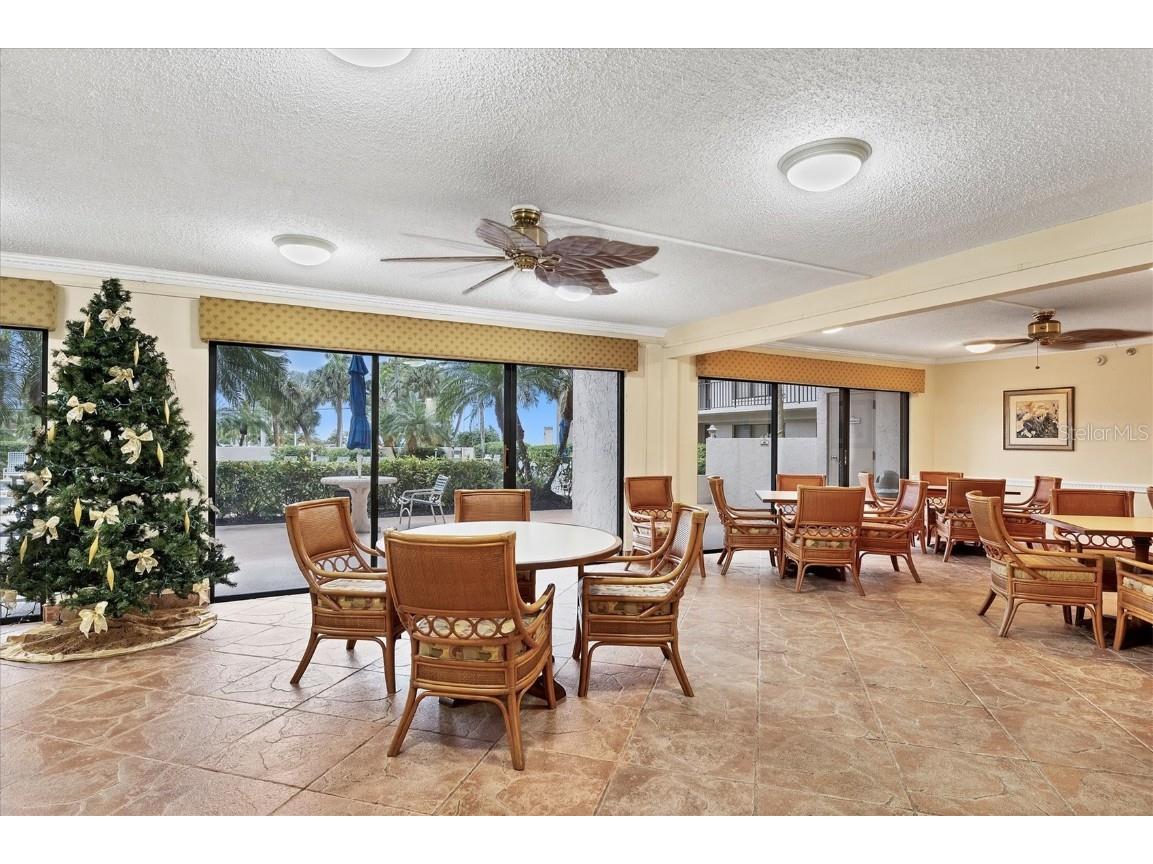 1001 Benjamin Franklin Drive #511 Sarasota FL 34236 - GULF OF MEXICO A4643855 image22