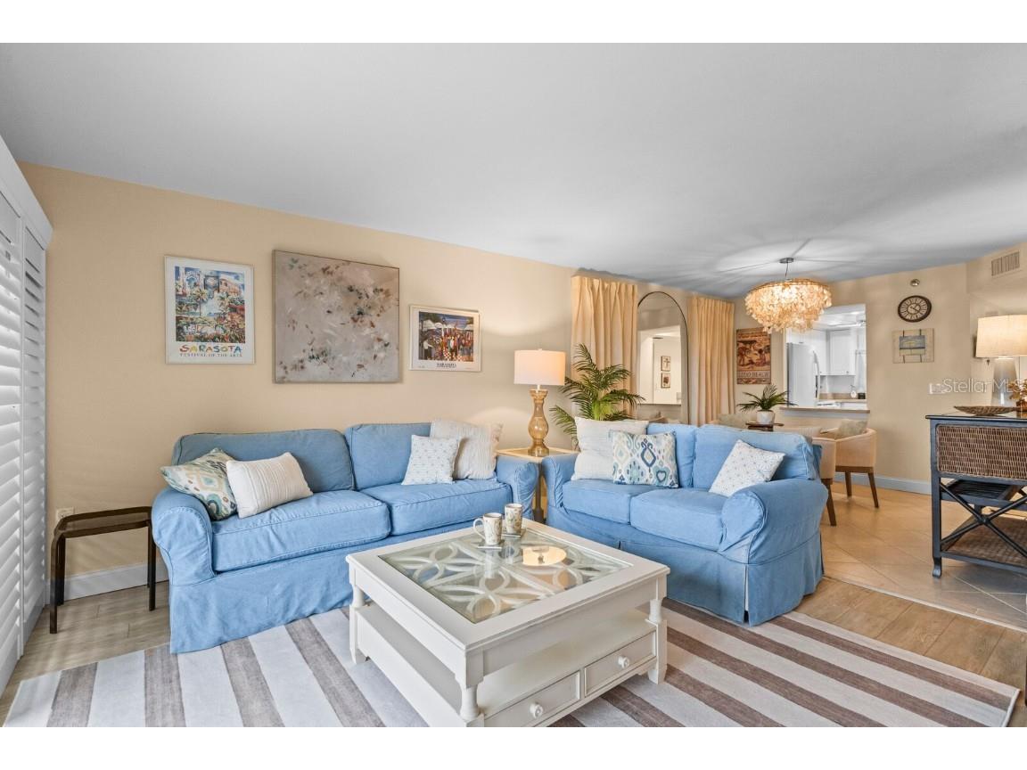 1001 Benjamin Franklin Drive #512 Sarasota FL 34236 A4627347 image14