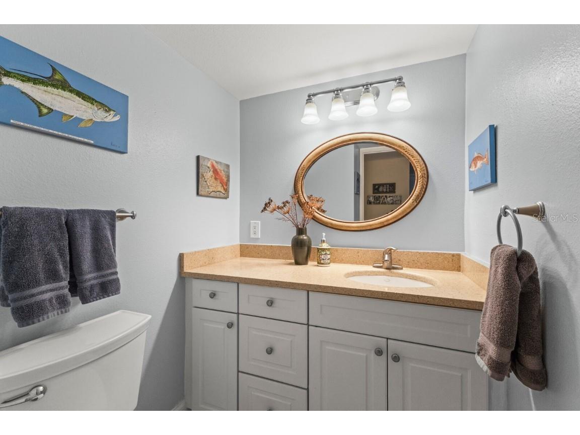 1001 Benjamin Franklin Drive #512 Sarasota FL 34236 A4627347 image22