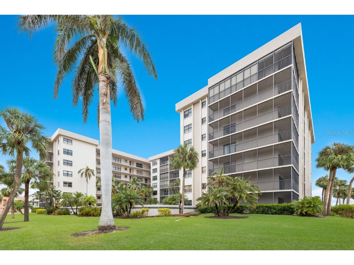 1001 Benjamin Franklin Drive #512 Sarasota FL 34236 A4627347 image3