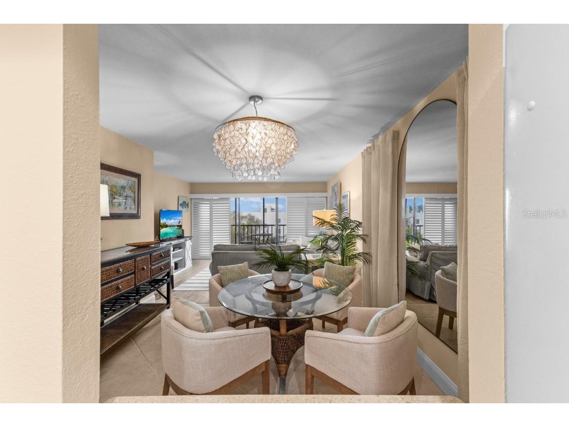 1001 Benjamin Franklin Drive #512 Sarasota FL 34236 A4627347 image8