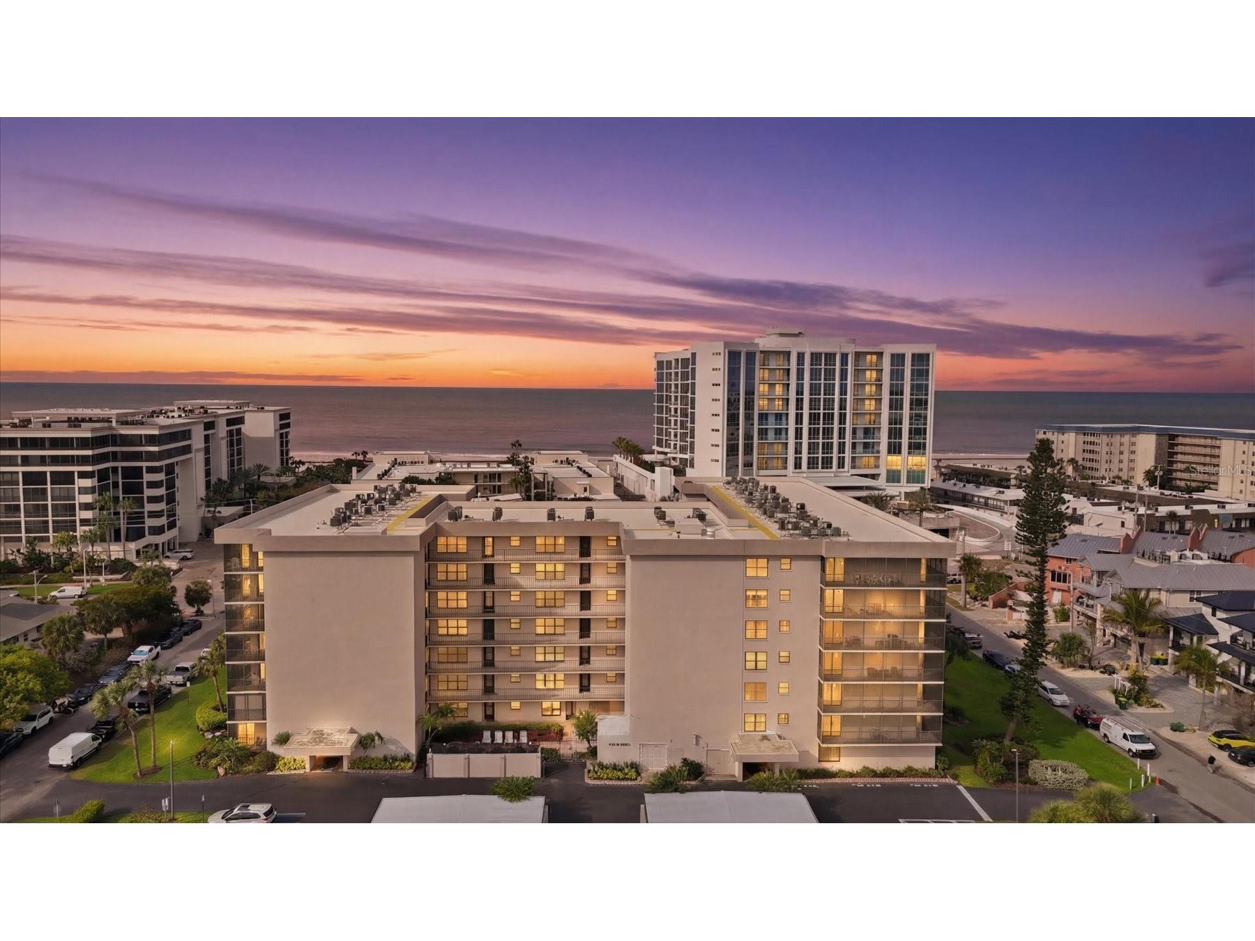 1001 Benjamin Franklin Drive #604 Sarasota FL 34236 A4686677 image1