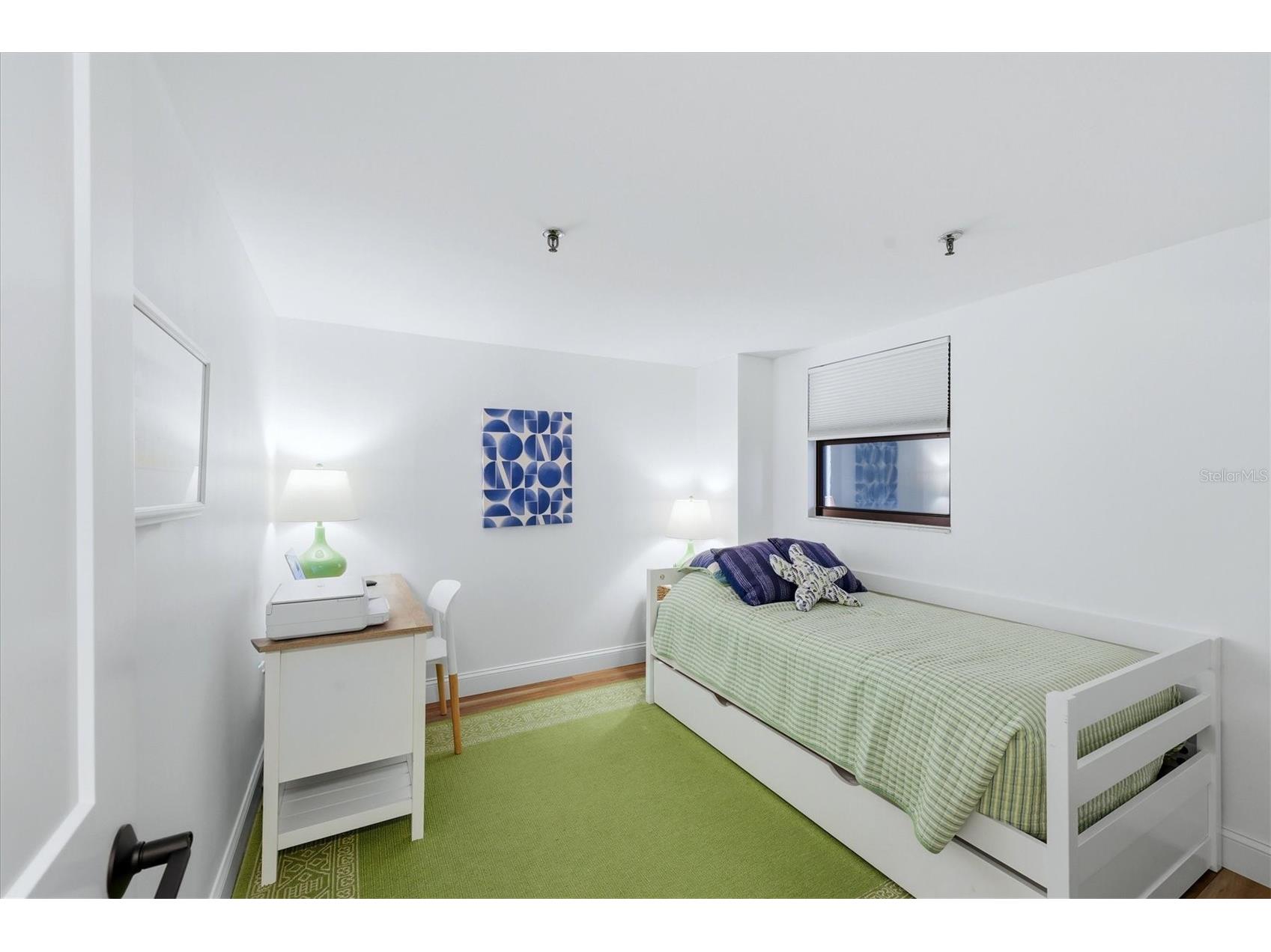 1001 Benjamin Franklin Drive #604 Sarasota FL 34236 A4686677 image27