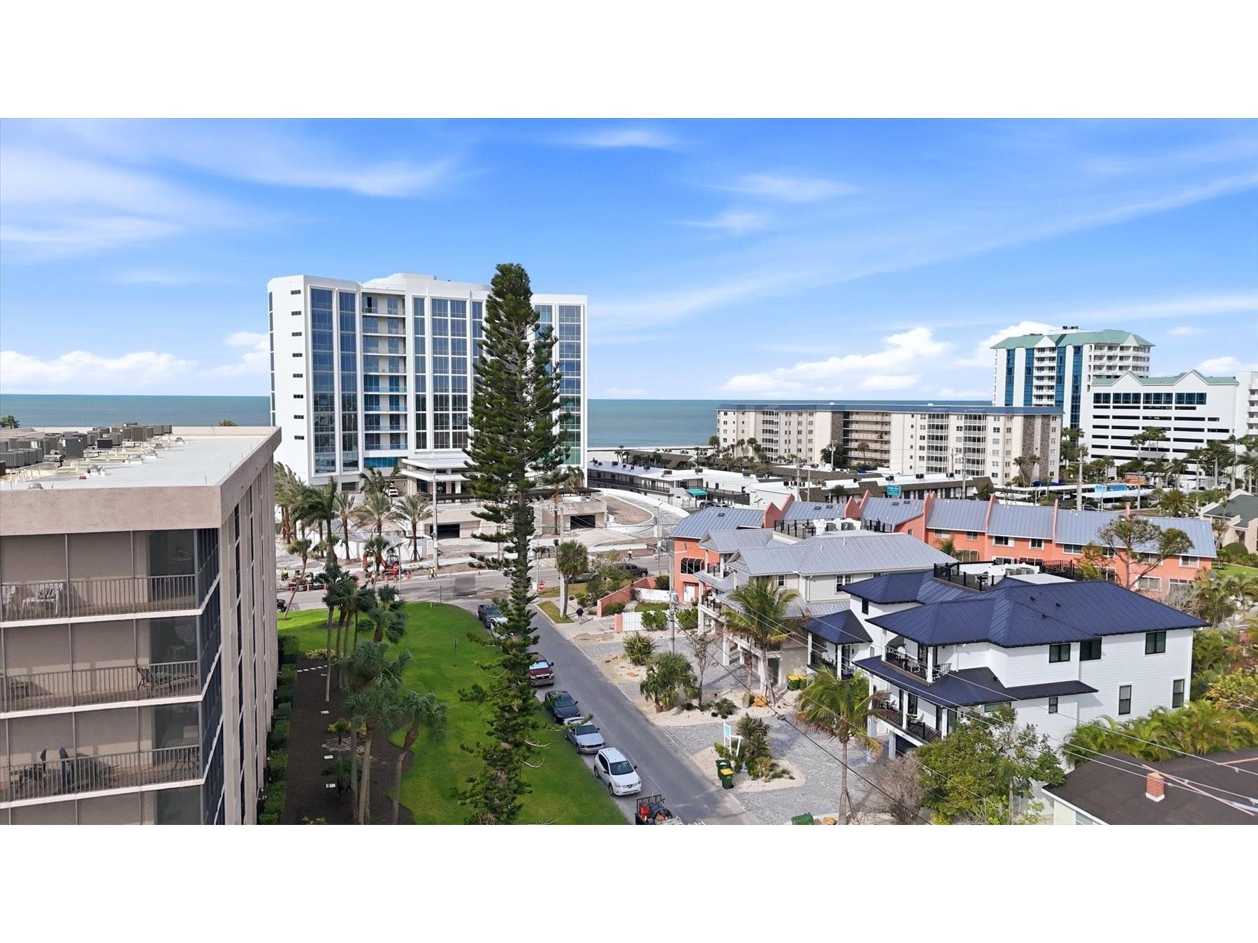 1001 Benjamin Franklin Drive #604 Sarasota FL 34236 A4686677 image34