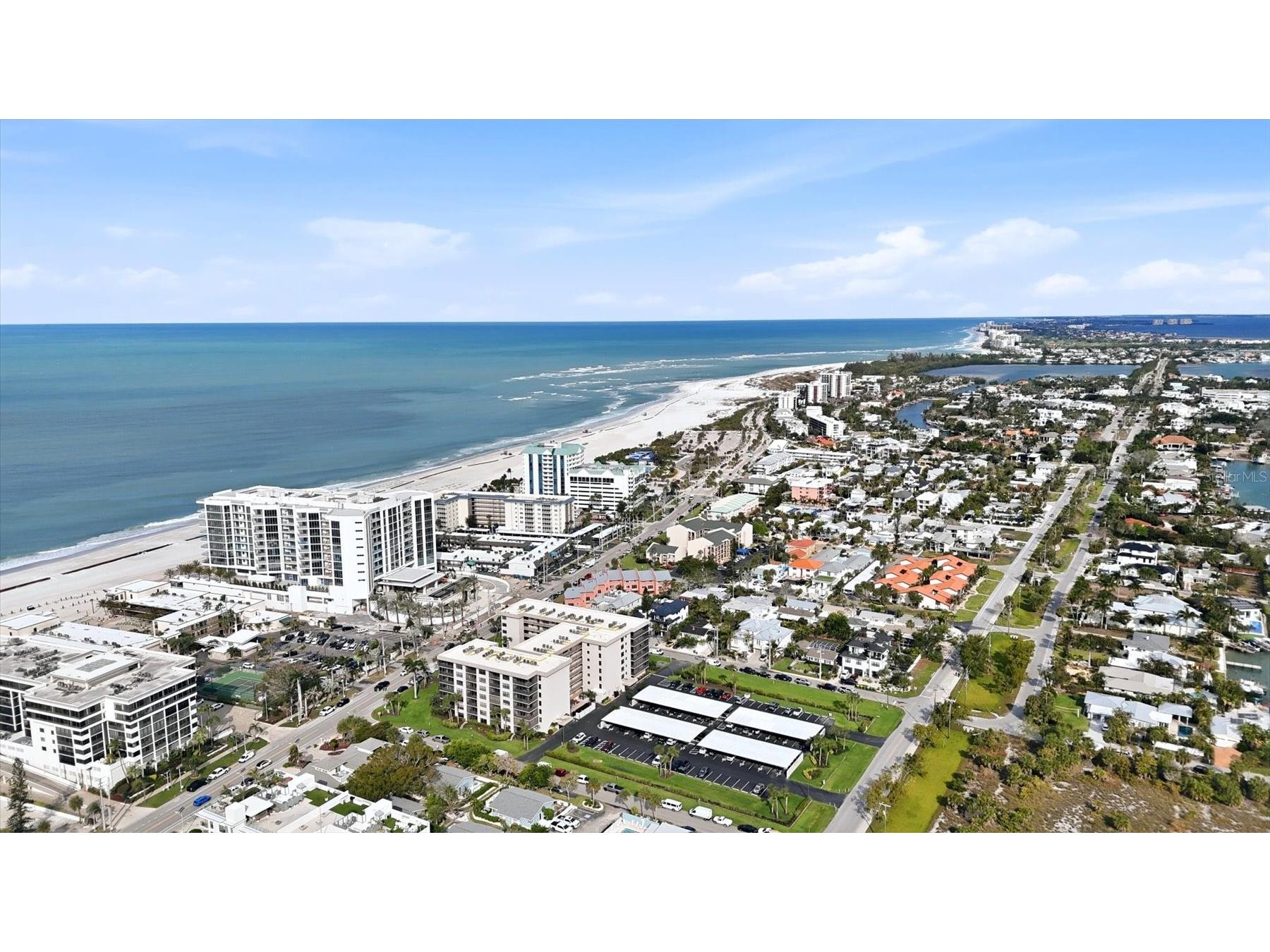 1001 Benjamin Franklin Drive #604 Sarasota FL 34236 A4686677 image39