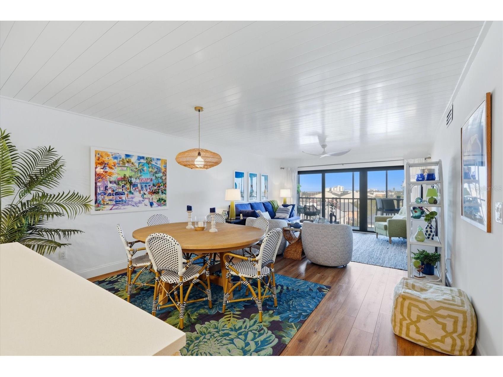 1001 Benjamin Franklin Drive #604 Sarasota FL 34236 A4686677 image8
