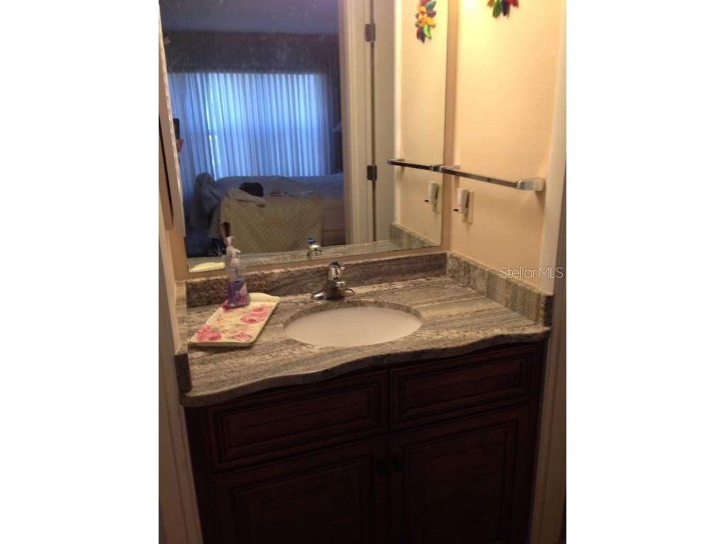 1001 Benjamin Franklin Drive #608 Sarasota FL 34236 A4519907 image5