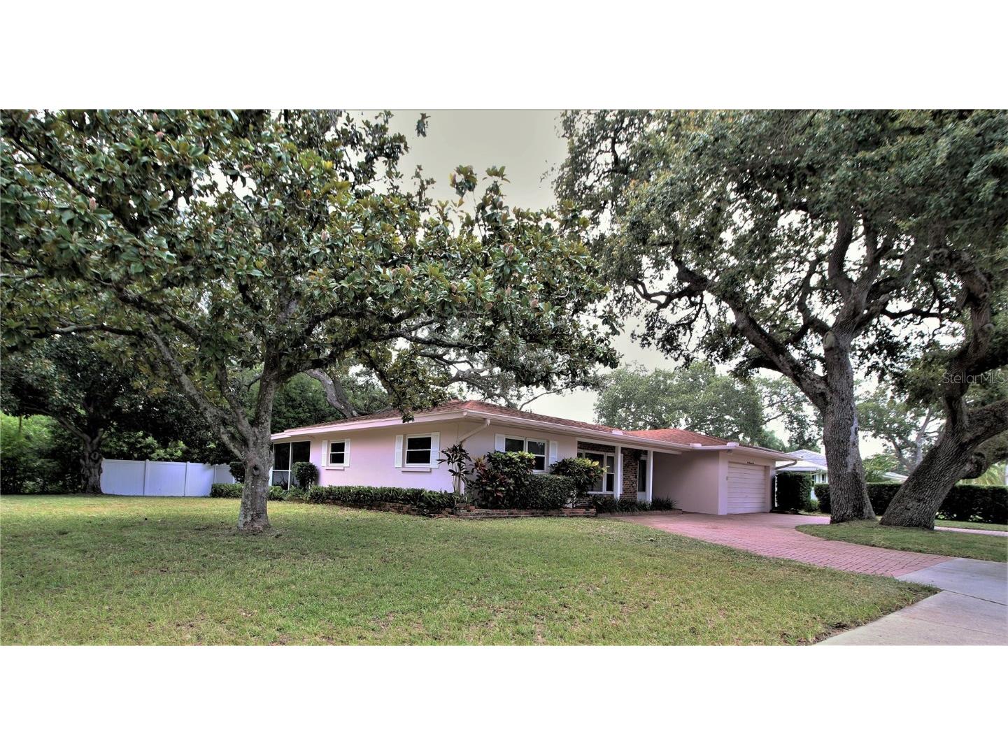 1001 Brookside Drive Clearwater FL 33764 T3487717 image1