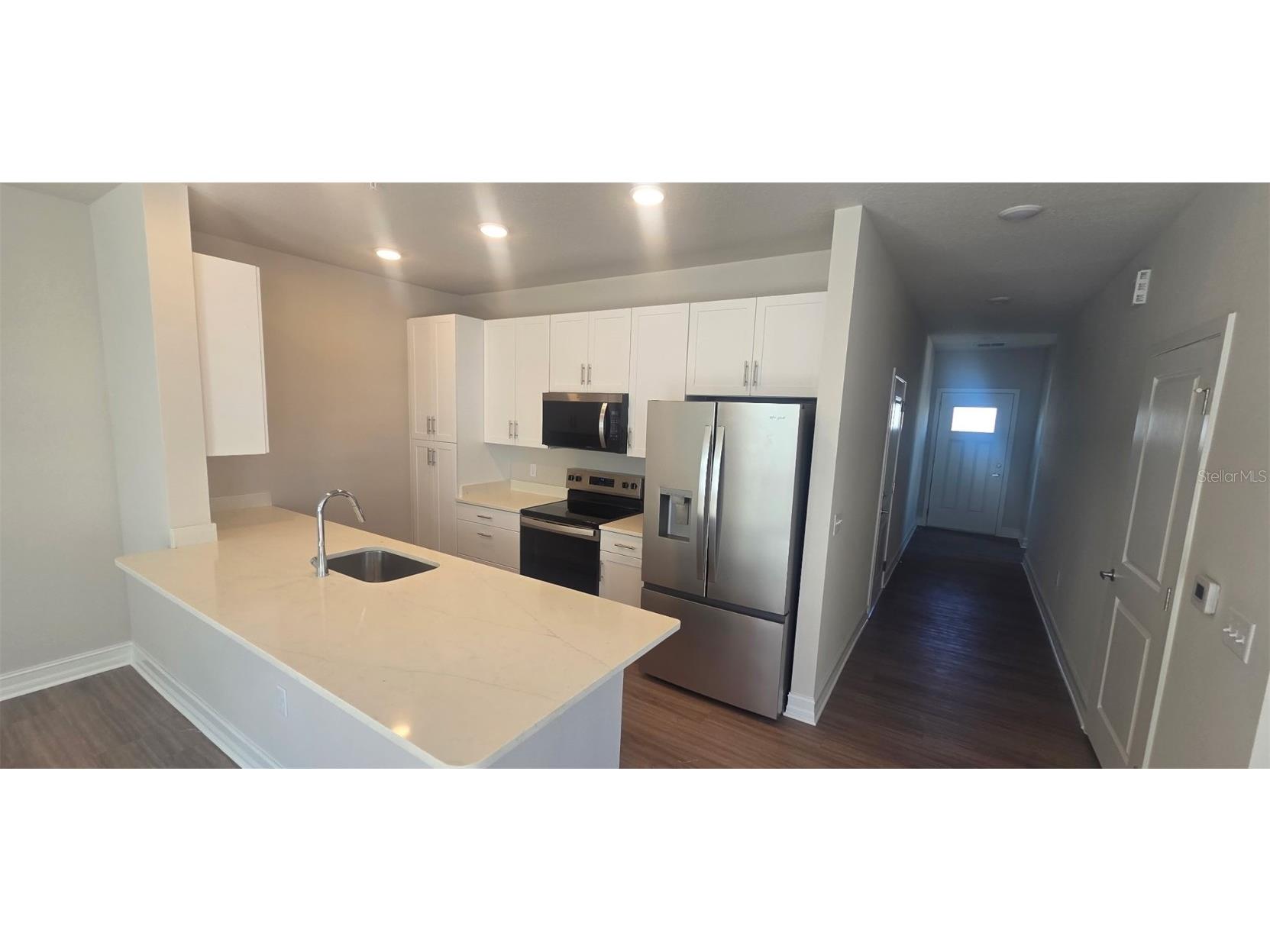 1001 Caroline Street #1-01 Tavares FL 32778 O6360368 image3