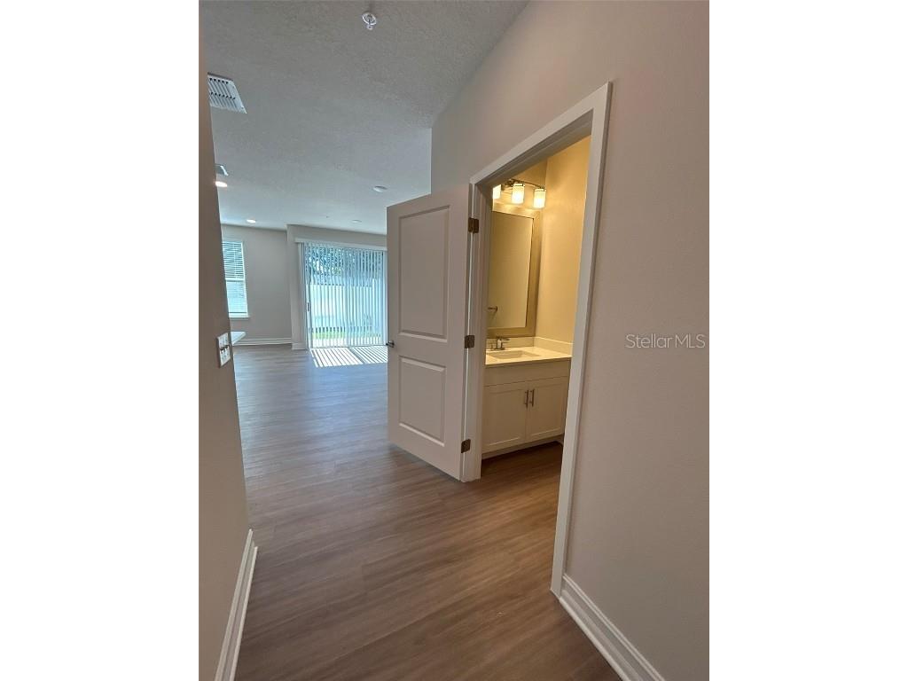 1001 Caroline Street #1-02 Tavares FL 32778 O6360426 image5