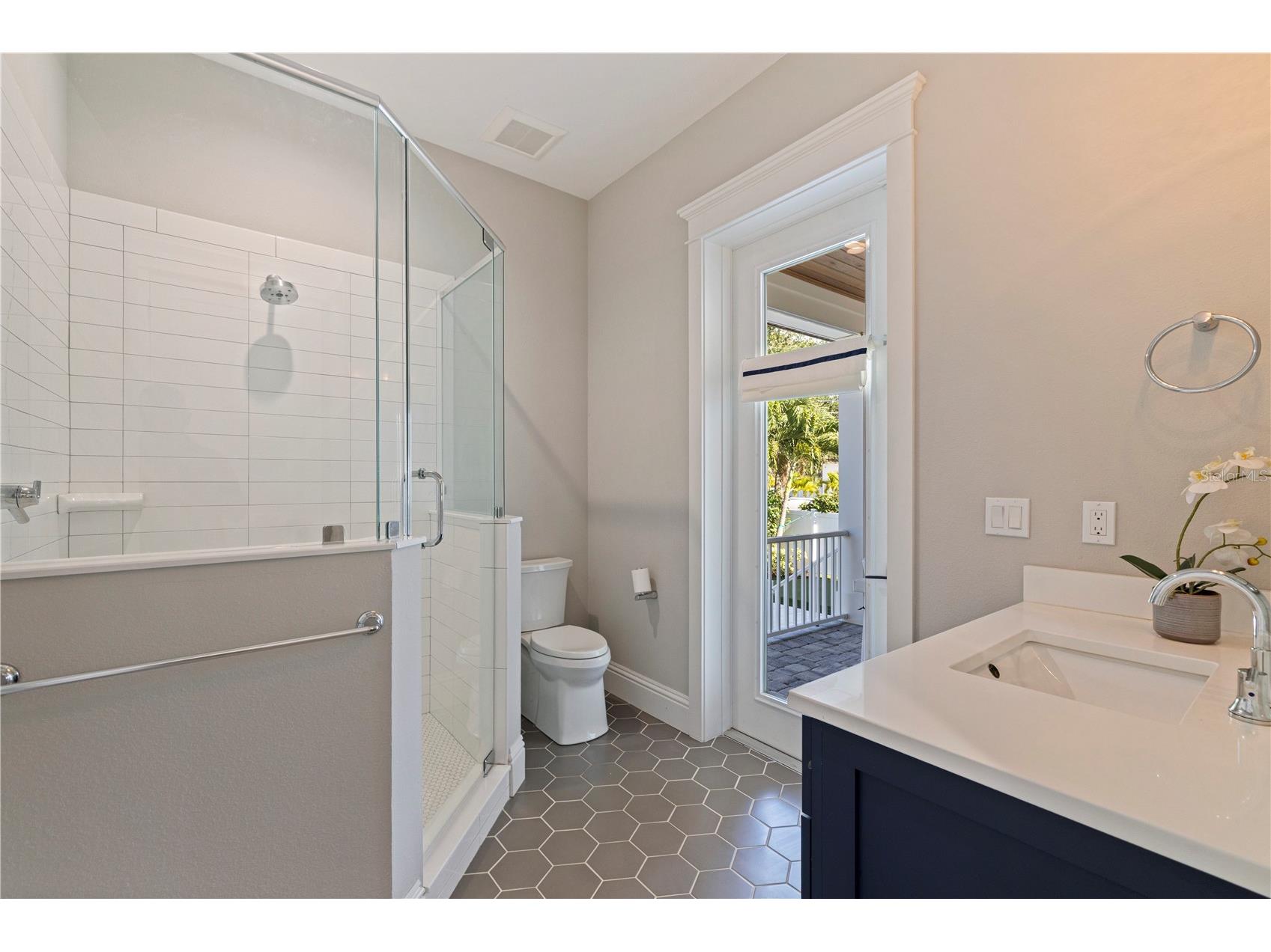 1001 Cordova Boulevard NE Saint Petersburg FL 33704 TB8505011 image25