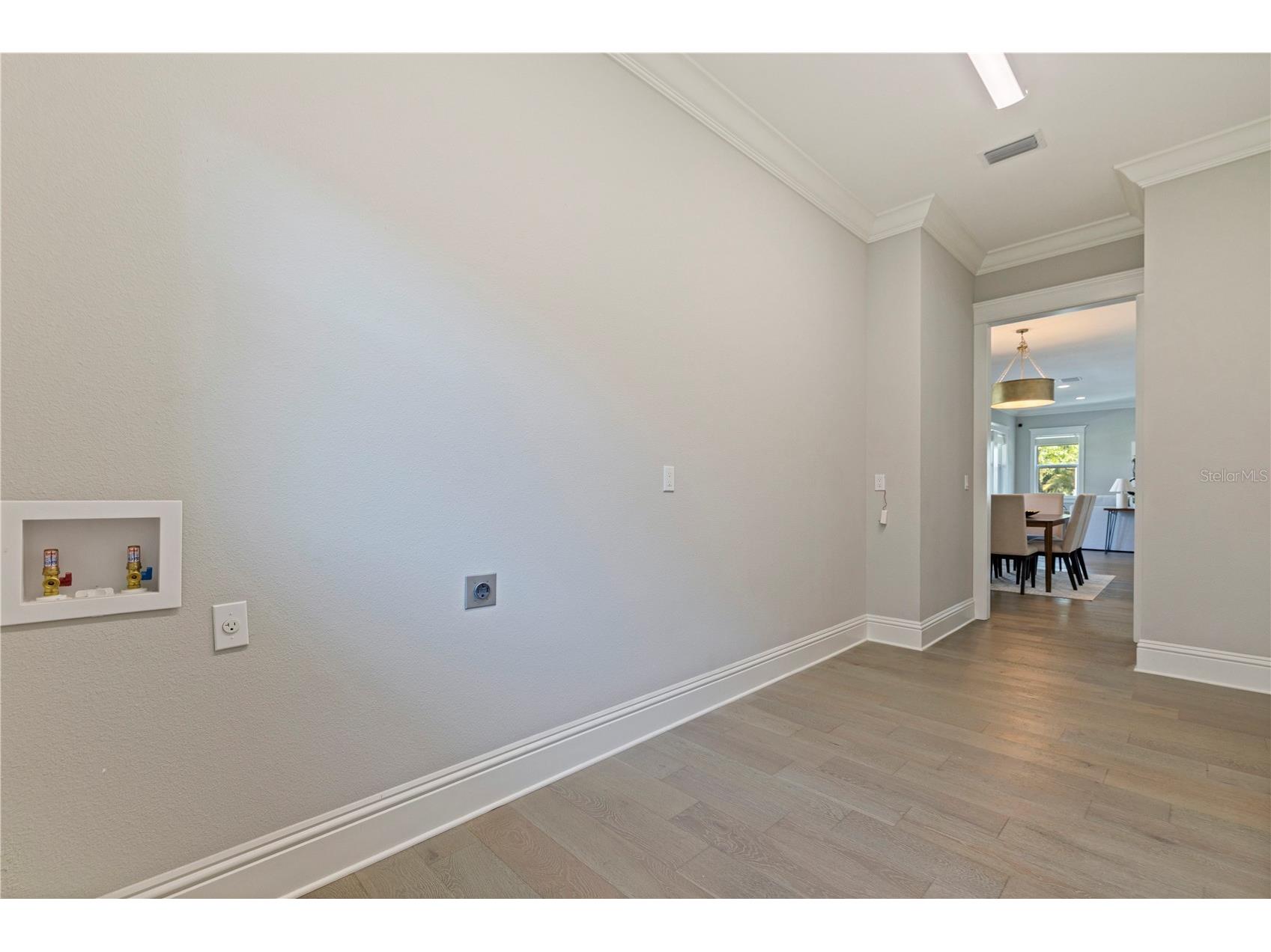 1001 Cordova Boulevard NE Saint Petersburg FL 33704 TB8505011 image27