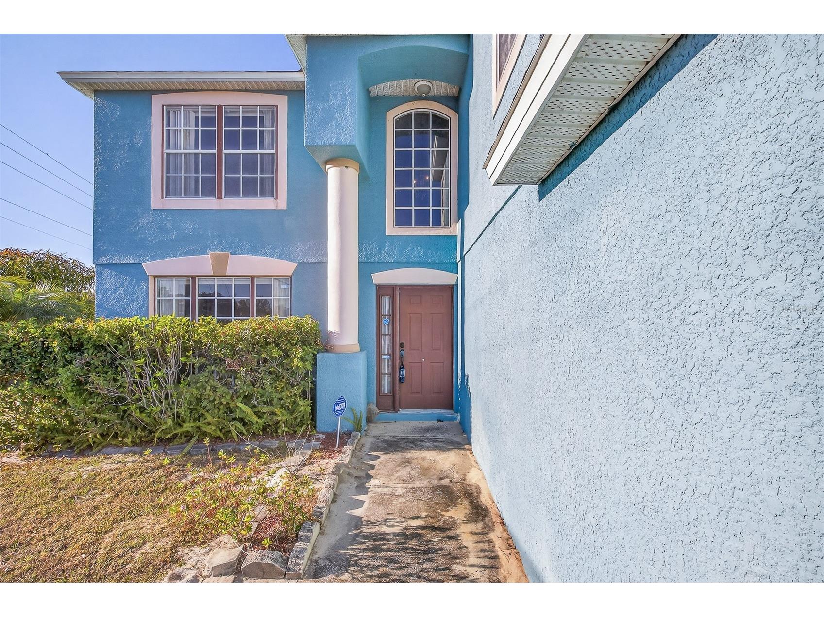 1001 Dampierre Court Kissimmee FL 34759 O6375412 image3