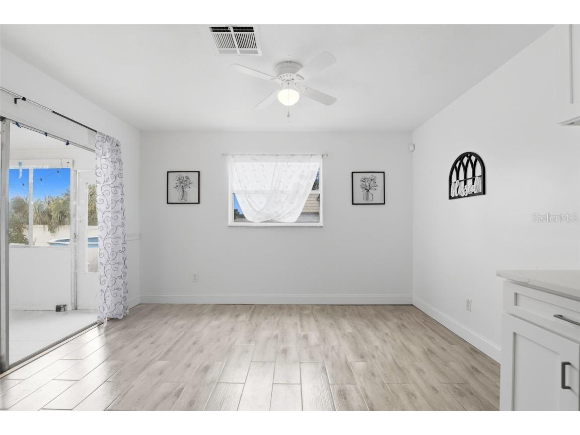 1001 Deltona Boulevard Deltona FL 32725 O6344700 image11