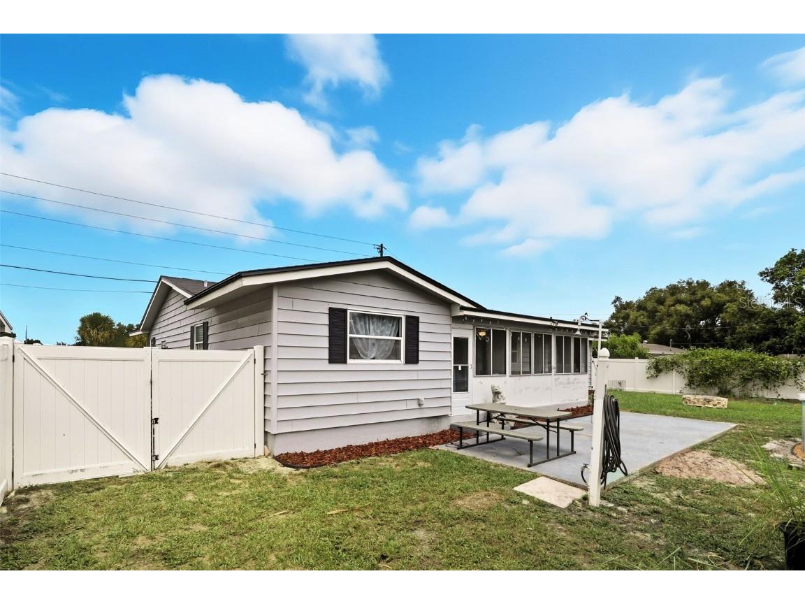 1001 Deltona Boulevard Deltona FL 32725 O6344700 image35