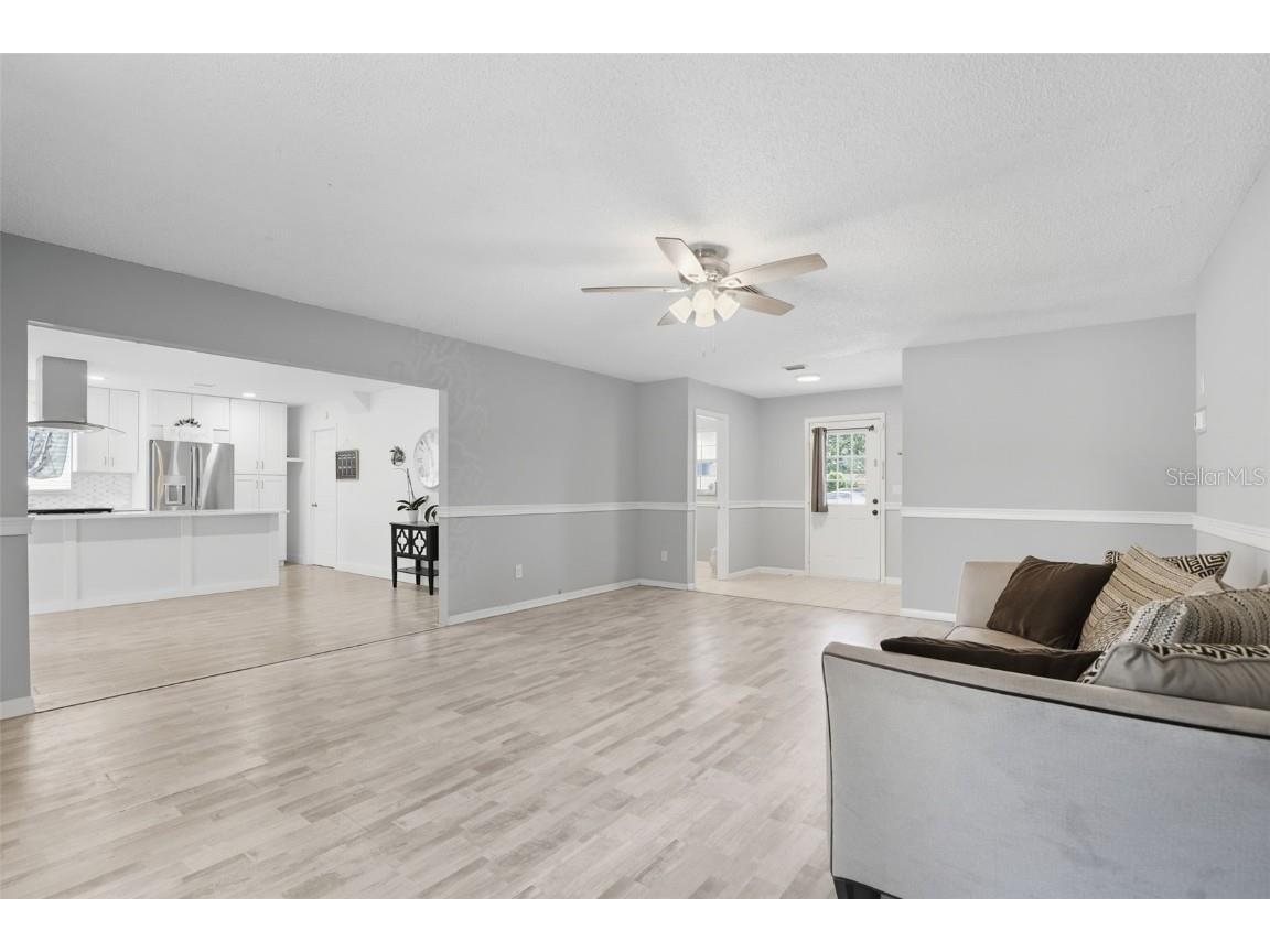 1001 Deltona Boulevard Deltona FL 32725 O6344700 image6