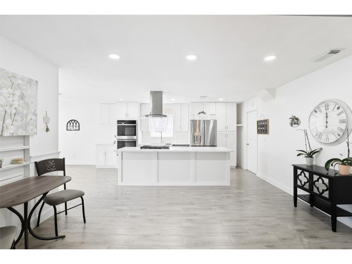 1001 Deltona Boulevard Deltona FL 32725 O6344700 image9