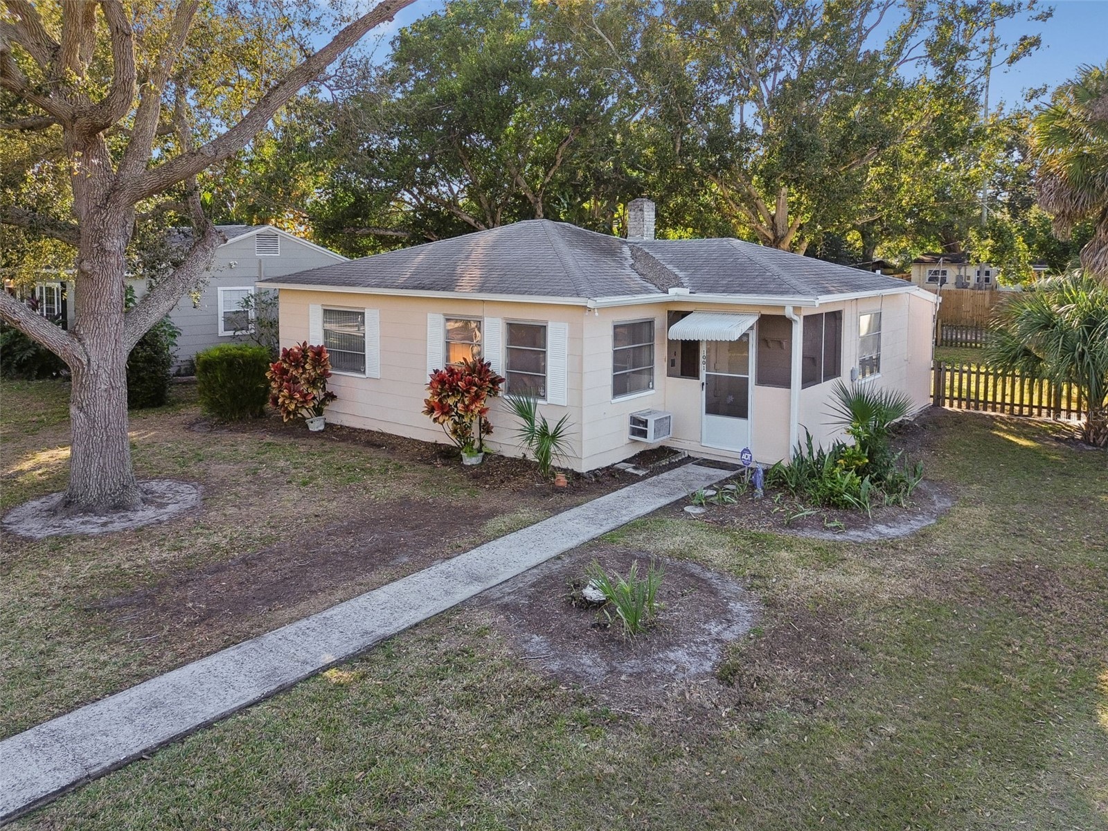 1001 Hull Street S Gulfport FL 33707 TB8469306 image1