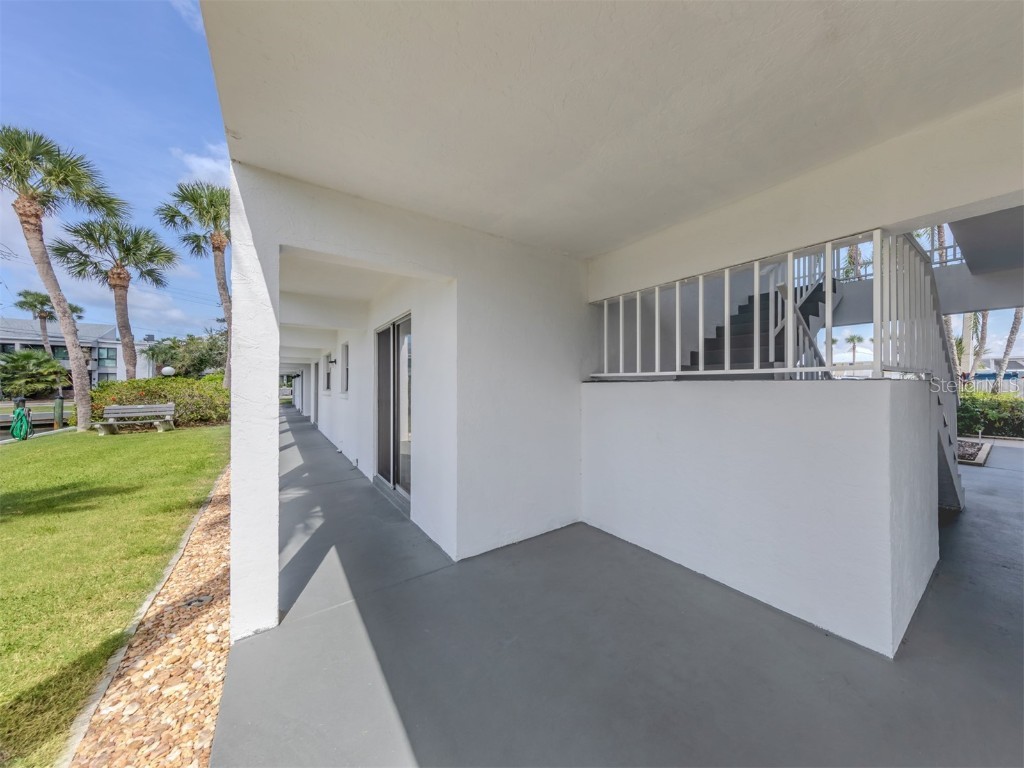 1001 Inlet Circle #171 Venice FL 34285 N6140329 image29