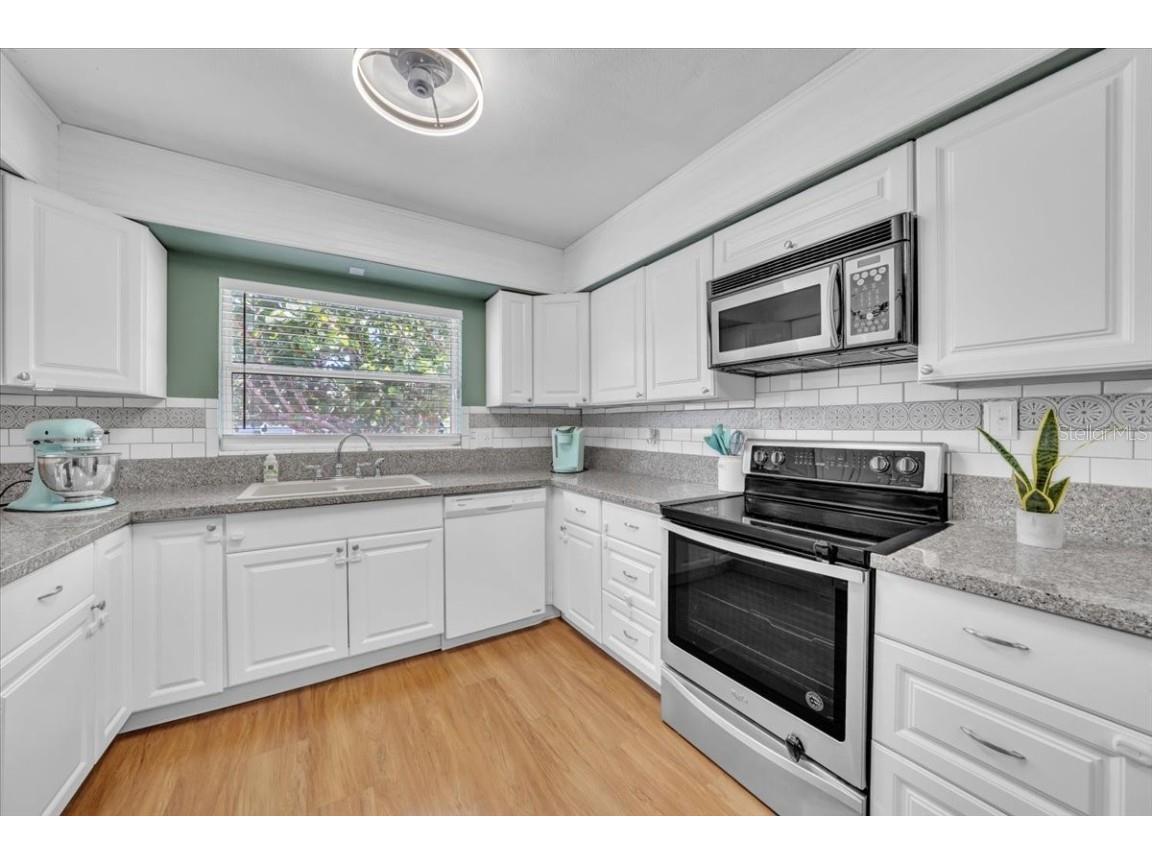 1001 Jasmine Way Clearwater FL 33756 TB8408616 image1