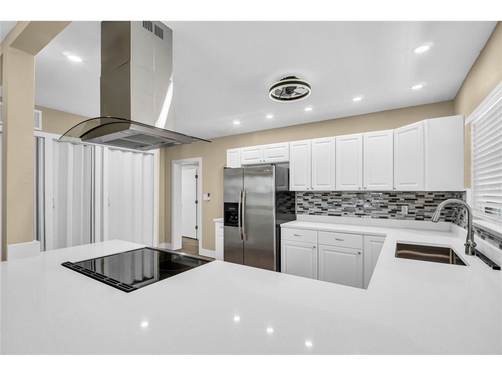 1001 Jasmine Way Clearwater FL 33756 TB8496784 image2