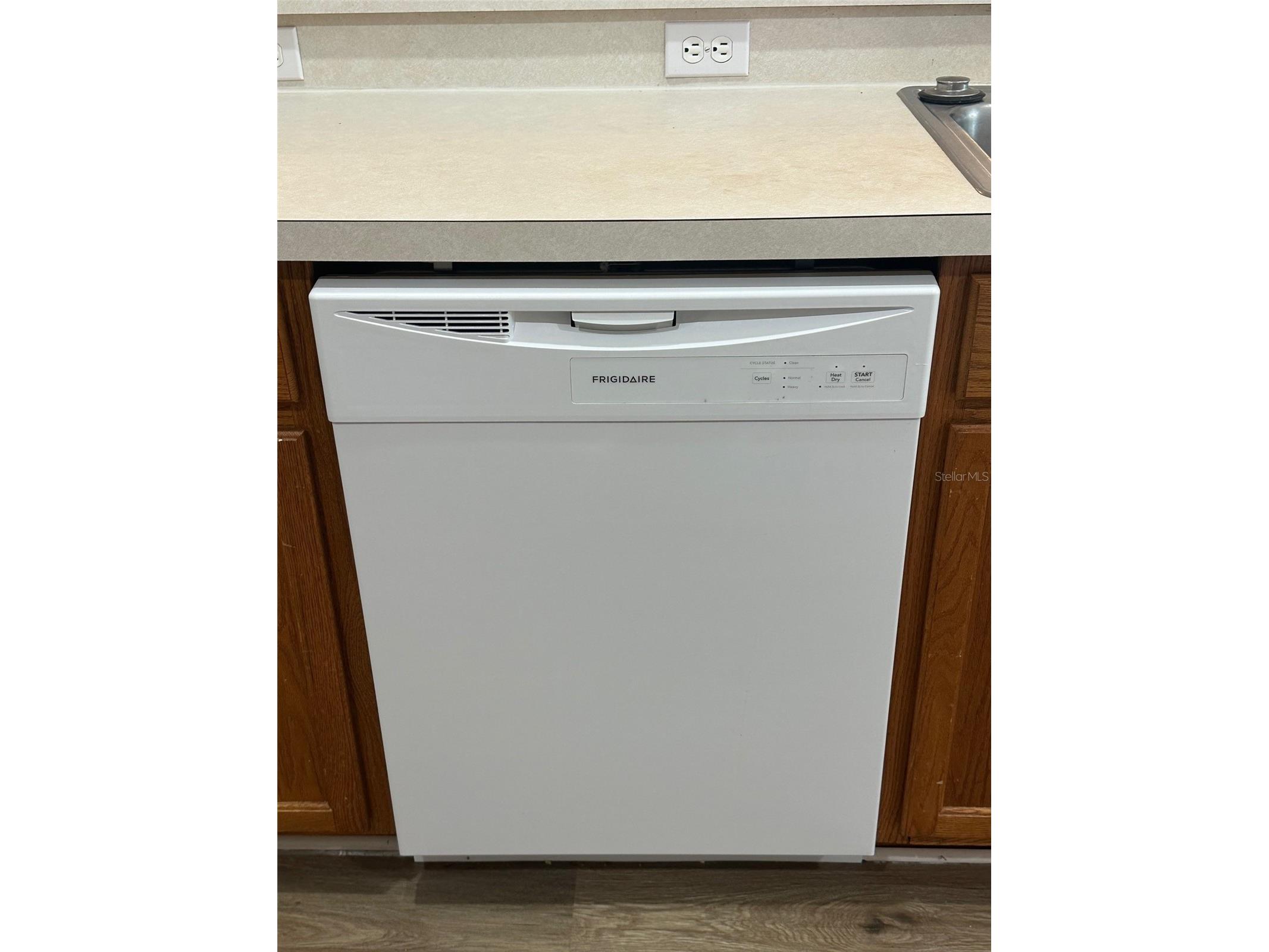 1001 Lake Charles Drive Davenport FL 33837 S5147308 image8