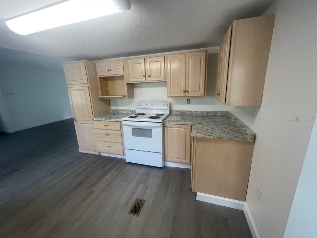 1001 NE 77th Street #3 Ocala FL 34476 OM710746 image3