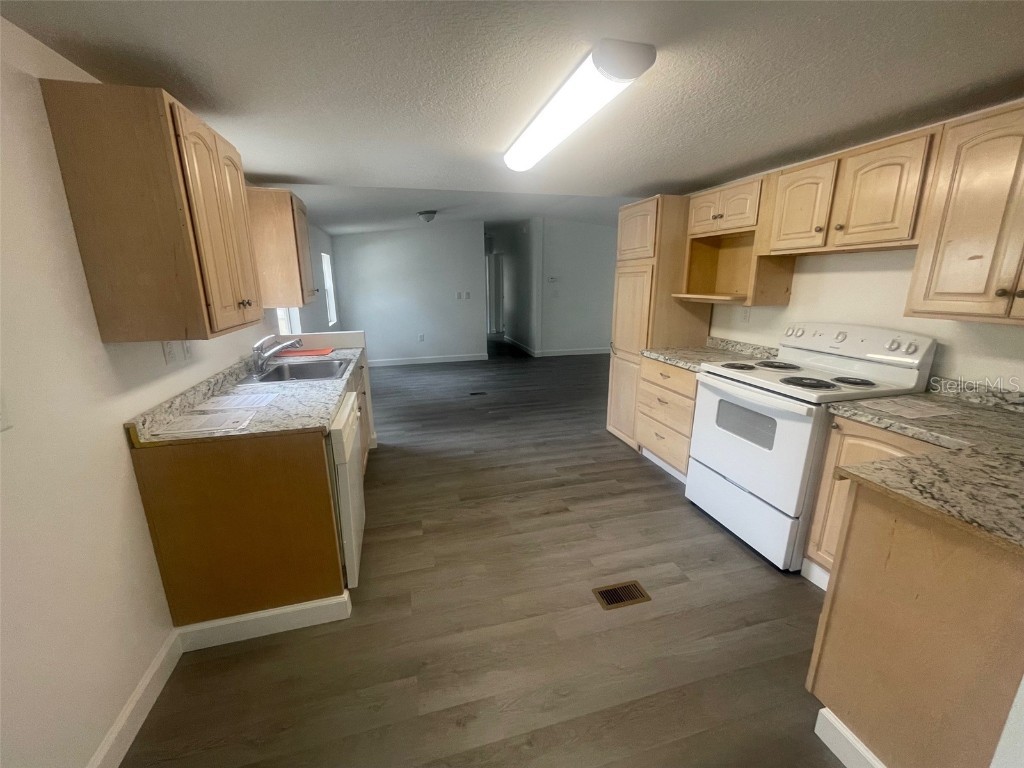 1001 NE 77th Street #3 Ocala FL 34476 OM710746 image5