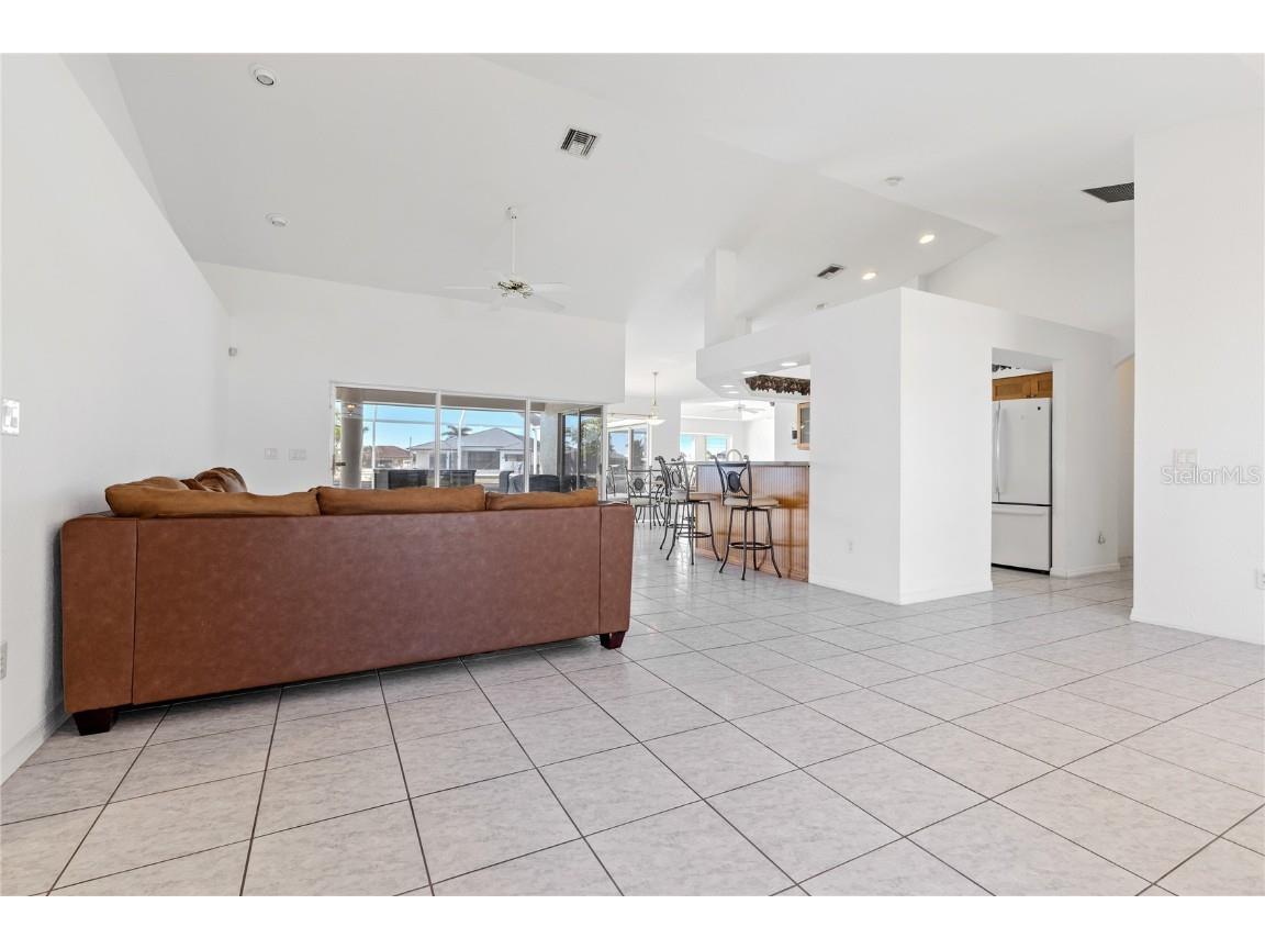 1001 NW 35th Avenue Cape Coral FL 33993 C7507976 image10