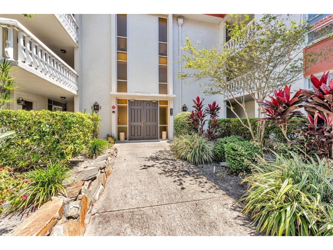 1001 Pearce Drive #106 Clearwater FL 33764 TB8356553 image1