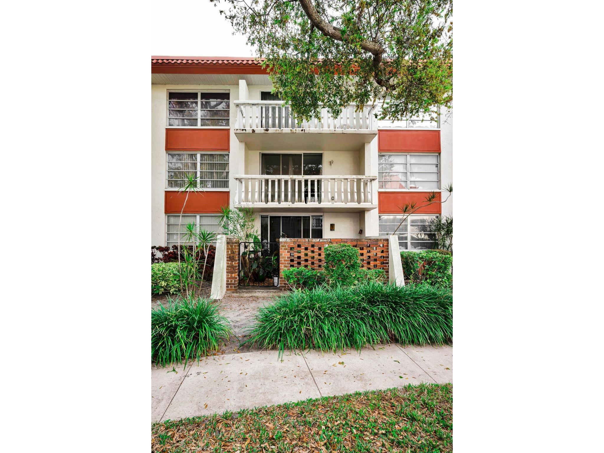 1001 Pearce Drive #205 Clearwater FL 33764 TB8482362 image62