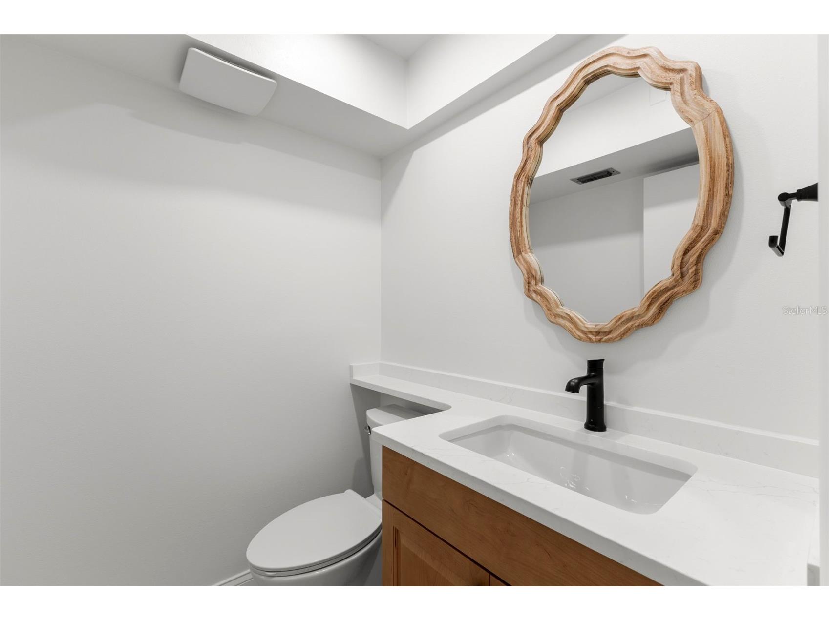 1001 Pearce Drive #302 Clearwater FL 33764 TB8485736 image22