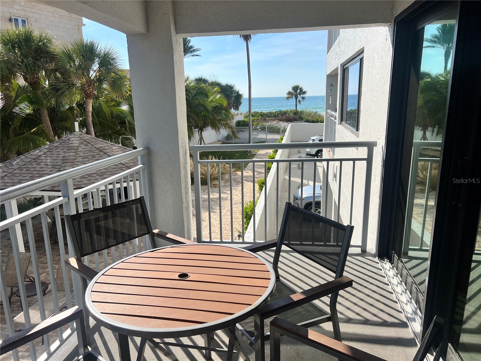 1001 Point Of Rocks Road #208 Sarasota FL 34242 TB8468181 image1