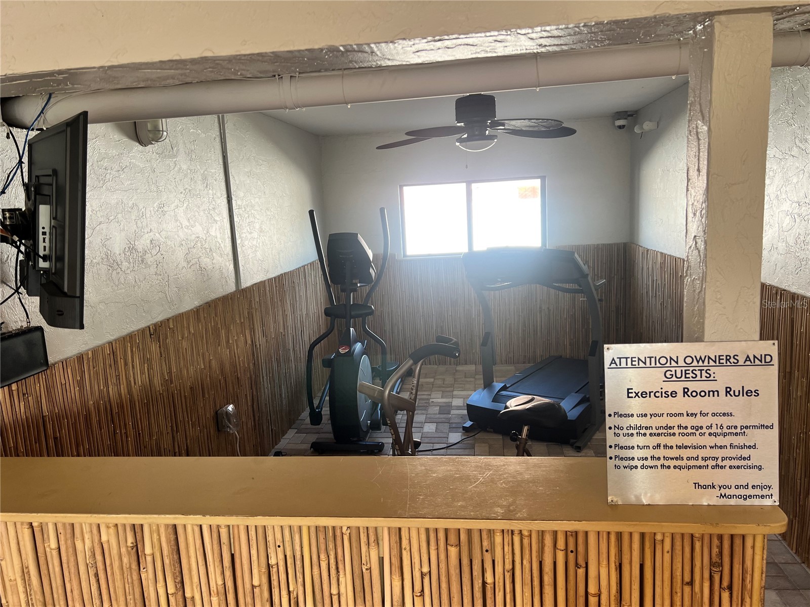 1001 Point Of Rocks Road #208 Sarasota FL 34242 TB8468181 image27