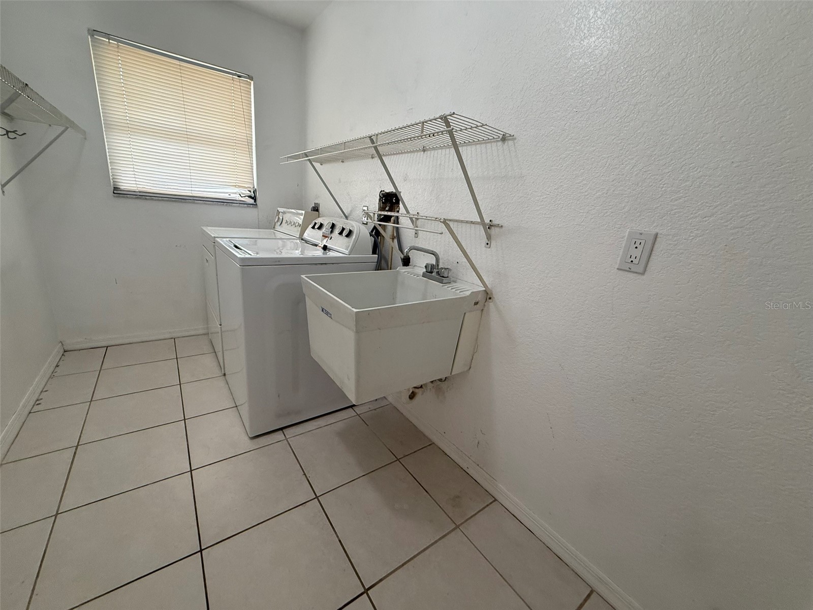 1001 S Wapello Street North Port FL 34286 C7524130 image5