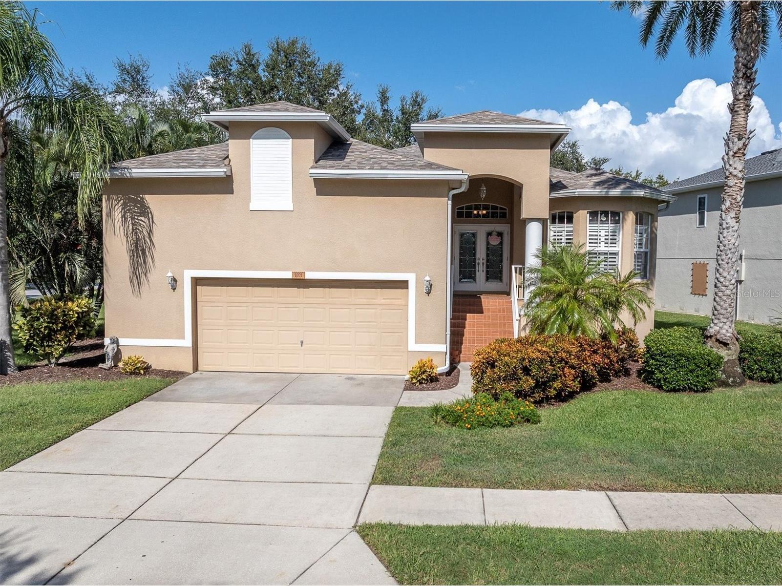 1001 Spoontail Court Tarpon Springs FL 34689 W7879699 image1