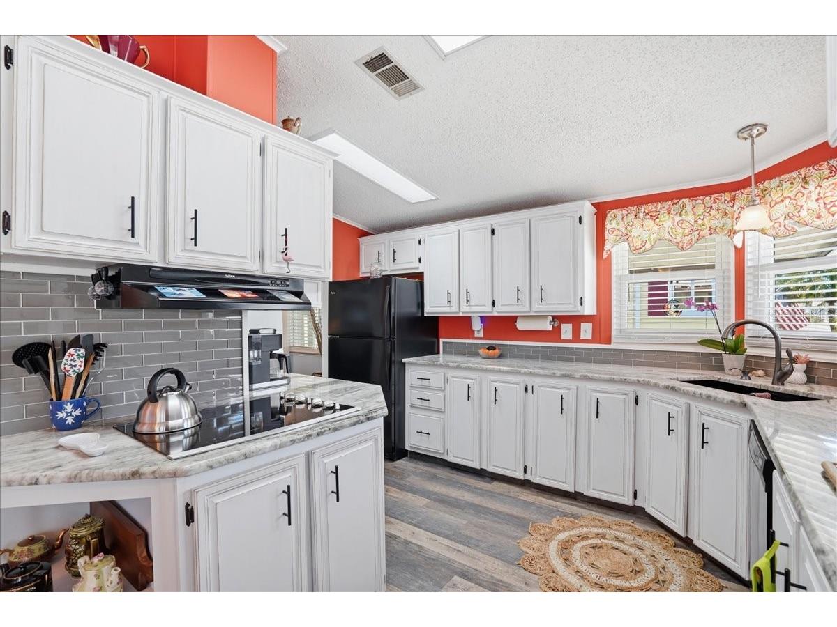 1001 Starkey Road #282 Largo FL 33771 TB8492848 image11