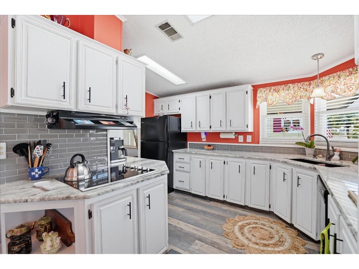 1001 Starkey Road #282 Largo FL 33771 TB8492848 image15