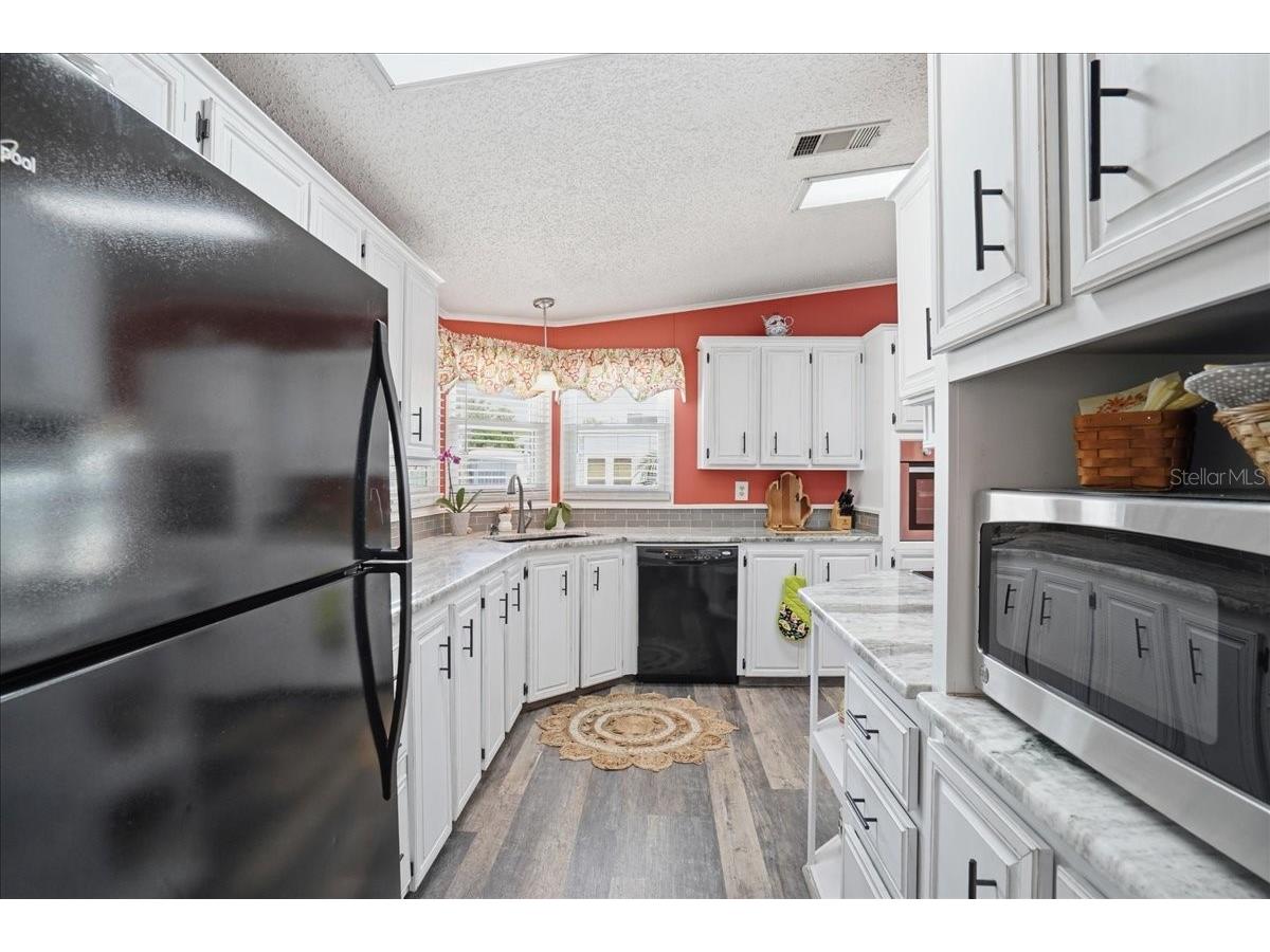 1001 Starkey Road #282 Largo FL 33771 TB8492848 image8